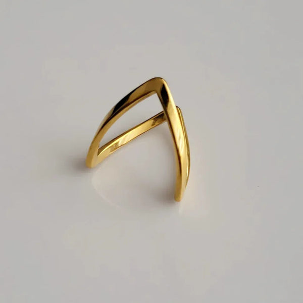 Aurora V-Cut Gold Ring – 18K Gold Plated Stainless Steel