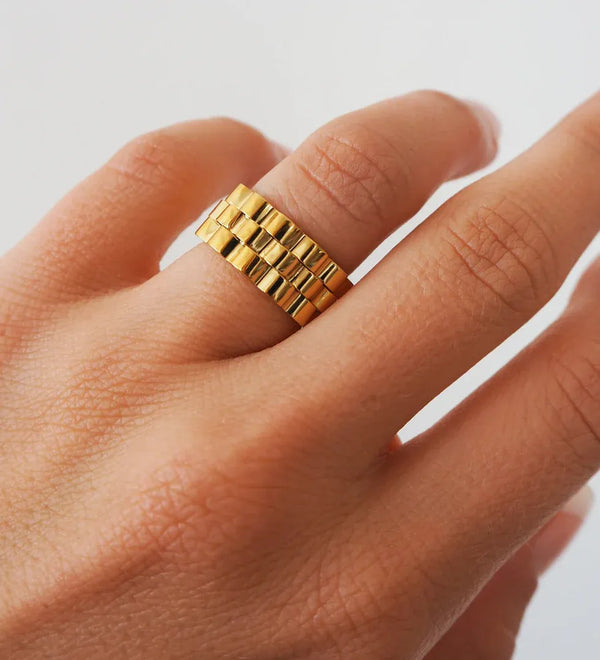 Bold Link Stainless Steel Ring - 1 Piece