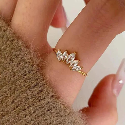 Zircon Crown Ring – 18K Gold Plated Adjustable ring