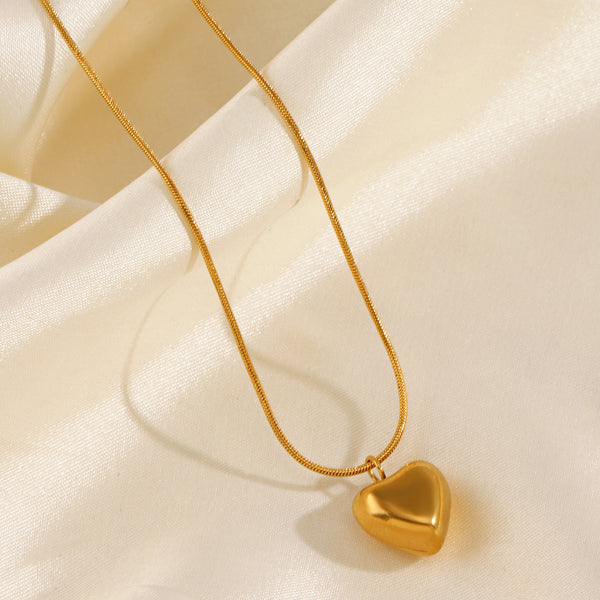 Love necklace 18k gold anti-tarnish