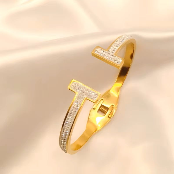 Twinkle T Enchant Bracelet