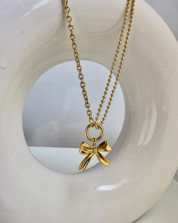 Premium Bow Tie Design Cute 18k Gold Plated Pendant