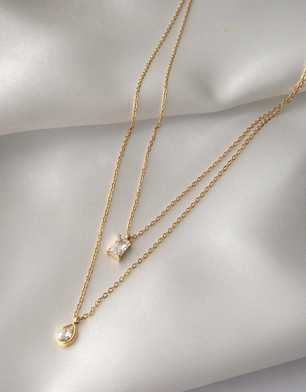 Dual Charm Elegance Necklace – 18k Gold Plated