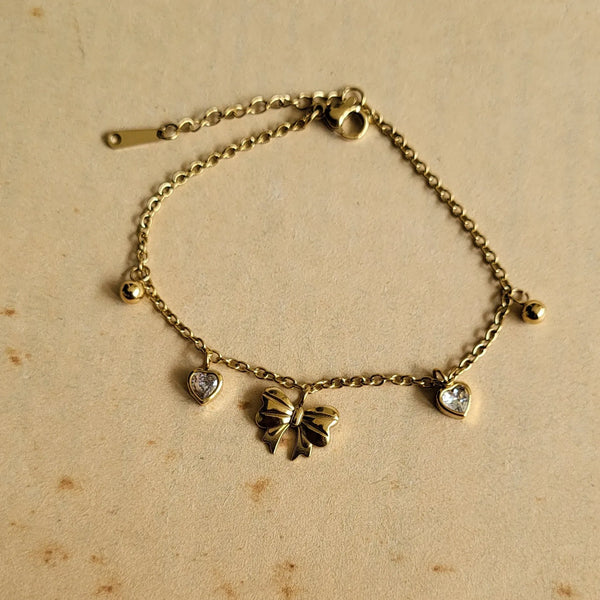 Golden Charm Bracelet – Butterfly & Heart Edition