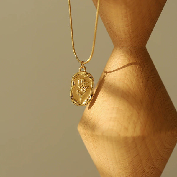 Vintage rose necklace 18k gold plated anti-tarnish