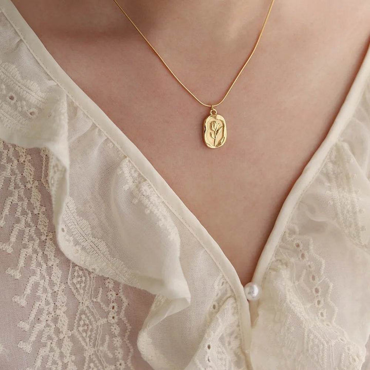 Vintage rose necklace 18k gold plated anti-tarnish - Craftybella