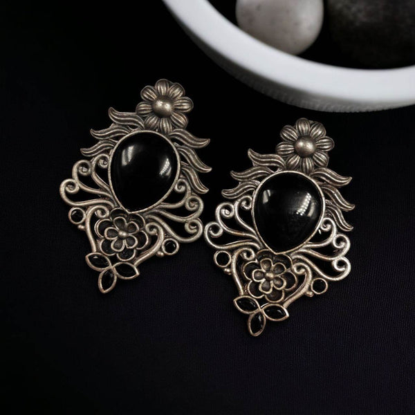 Beautiful Brass Monalisa Stone Stud Earrings - Craftybella